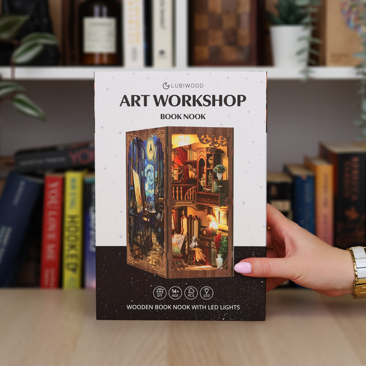 Art Workshop Book Nook