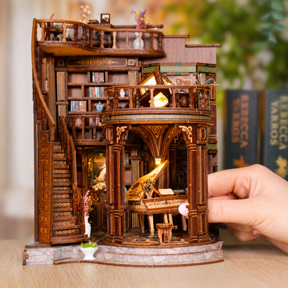 Grand Balcony Book Nook